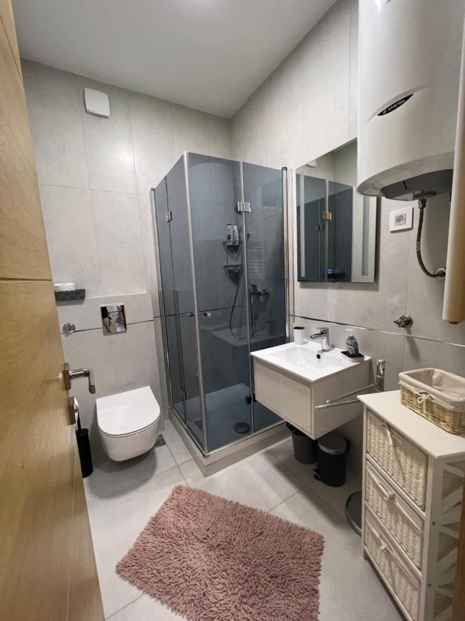 Apartment Luxe Nine Novi Sad Bagian luar foto
